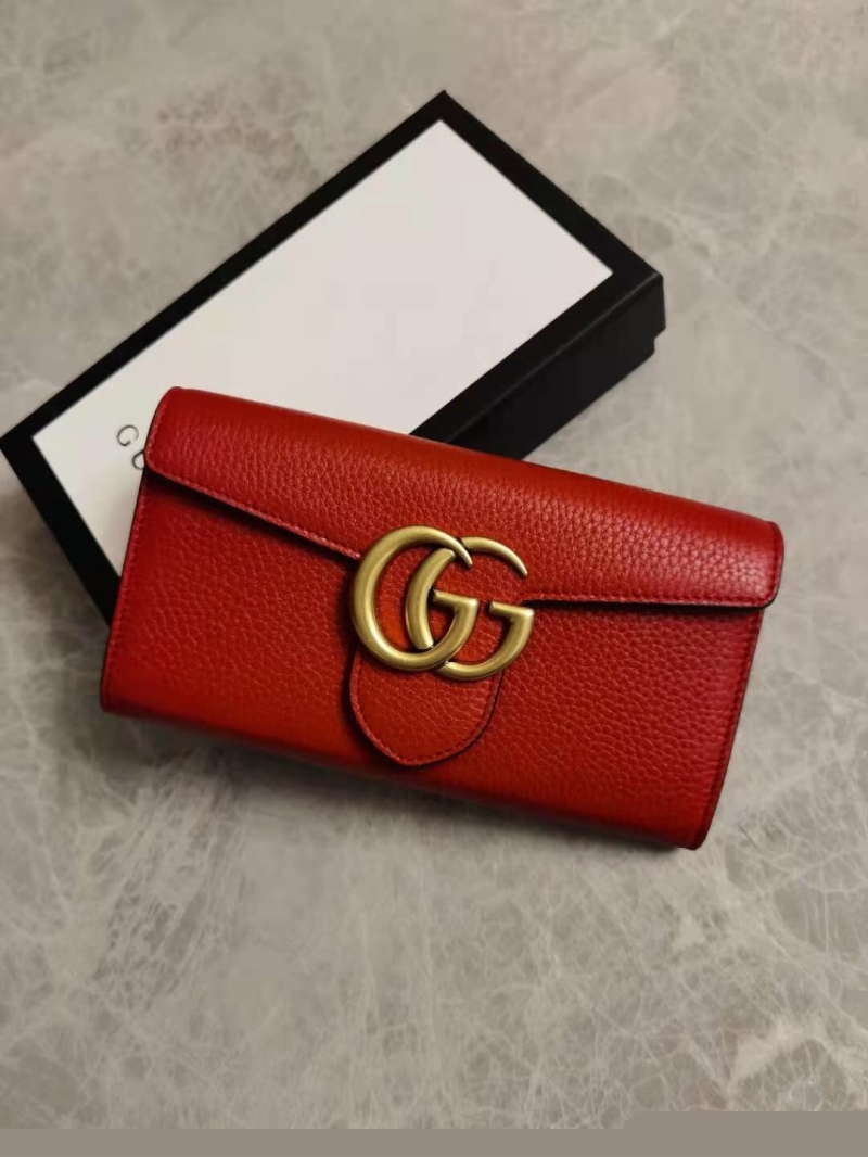 G*u*i wallets & purse